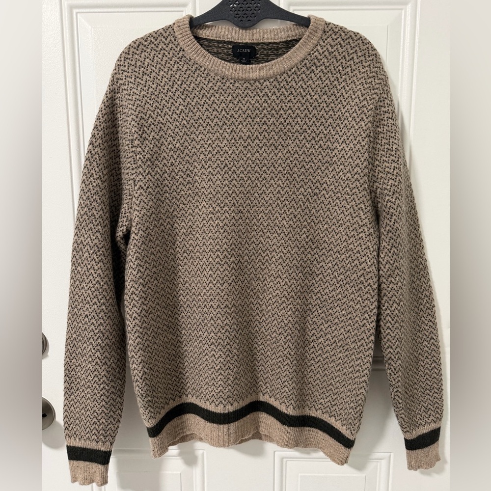 Rugged Merino Wool Donegal
Herringbone Medium Sweater For Men